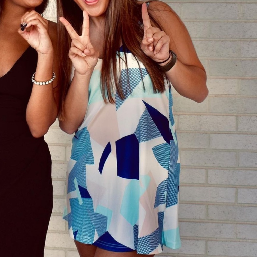 Short Cute Dress - Picture 3 of 4